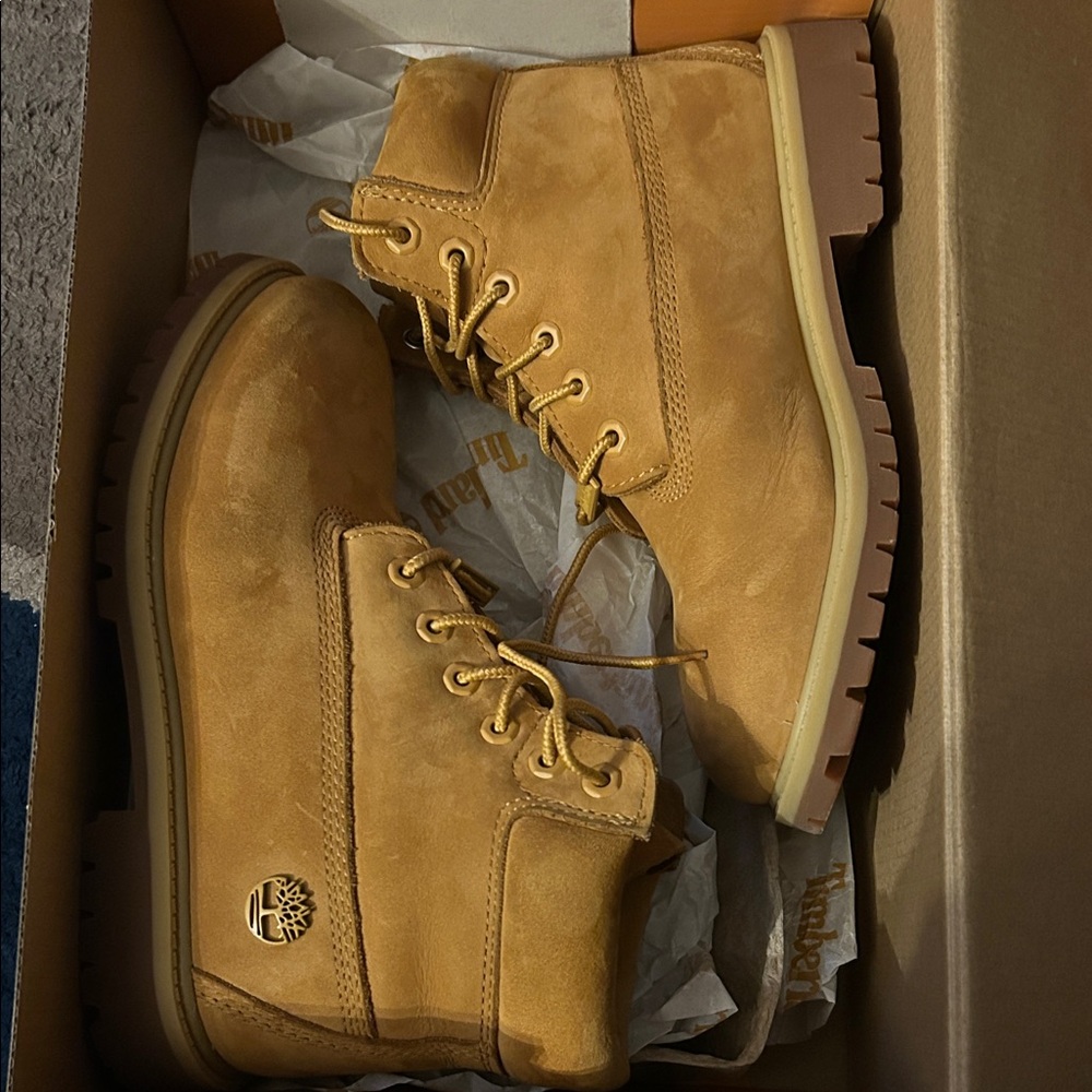Timberland Tan Leather Boots